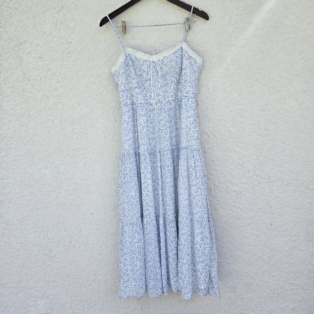 Blue Chic Floral Spaghetti Strap Midi Dress - Picture 2 of 9